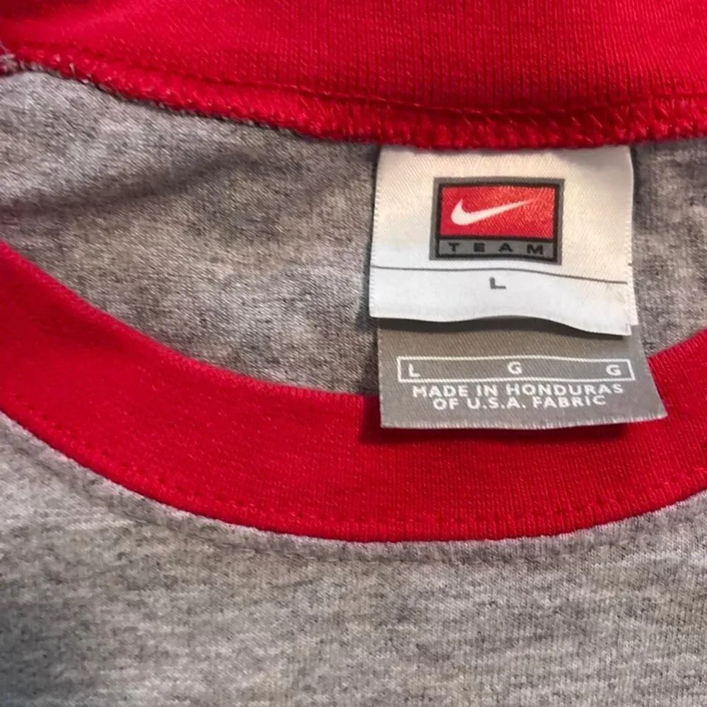 Vintage Y2K Nike university of Georgia center swoosh tee, size large, no flaws